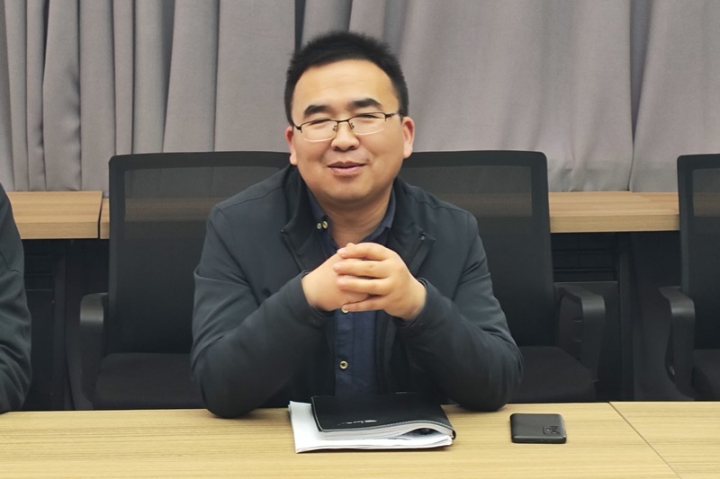 ylzzcom永利总站线路检测教工第二党支部组织开展“在党的带领下砥砺前行”支部会议