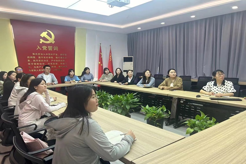 ylzzcom永利总站线路检测教工第二党支部开展 “探索历史底蕴，感受河南之美”活动